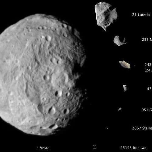 Huge Amounts of Platinum Could Be Found in Craters on the Moon, Study Claims