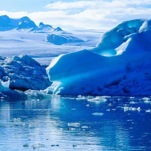 Study Finds Switzerland's Glaciers Shrink 25 per Cent in a Decade