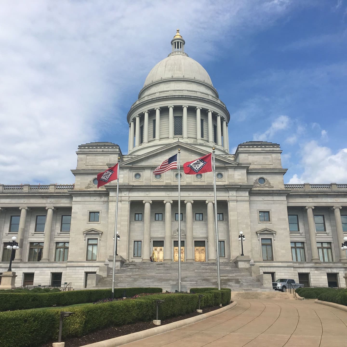 Arkansas EV Dealer Grows Beyond Tesla Amid Sales Shift
