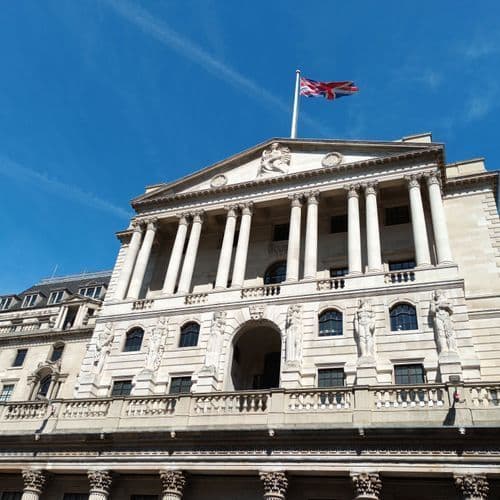 Bank of England: UK Firms' Hiring Outlooks Weakest in Four Years