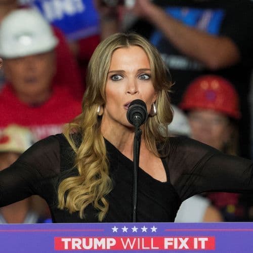 Megyn Kelly Roasted by Left and Right Over Refusal to Criticize Tucker Carlson and Candace Owens