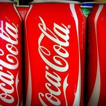 Coca-Cola Organizes Small Stores to Make a Protest Against Ieps for Soft Drinks