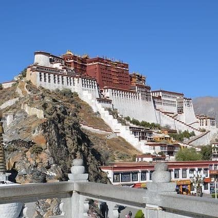 Chinese public outrage erupts over Arc’teryx and Cai Guo-Qiang’s fireworks in Tibet