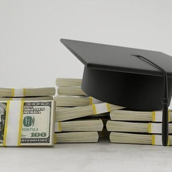 Student Loans? Postdoc Pay? See How the Federal Shutdown Will (and Won't) Impact SC Universities.