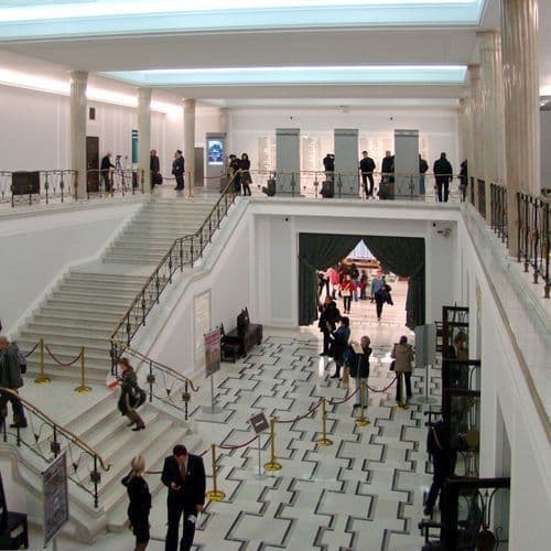 Germany After the Vice Chancellor’s Visit to Poland: Strong Economy, Weak Government