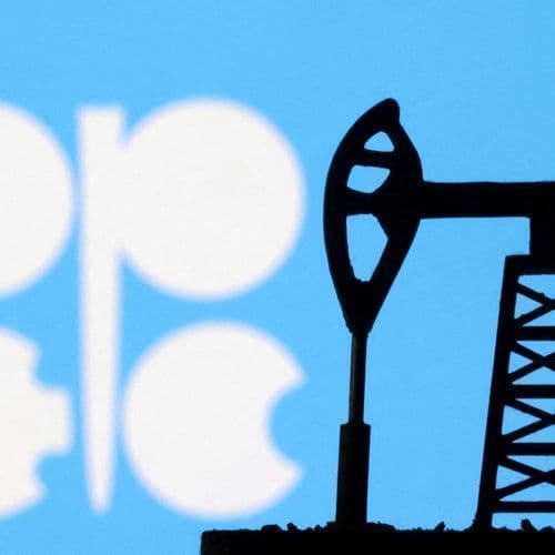 Oil Prices Drop About 3% on Expected Global Supply Growth