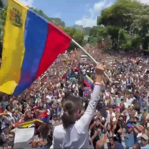 'Dark Fleet' Tanker Seized Near Venezuela Ran Sanctioned Oil to China, Says House Committee