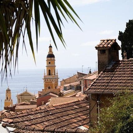 The Christmas Budget of Stephanie, 37 Years Old: "I Decided Not to Go Through the Holidays and to Go to the Sun"